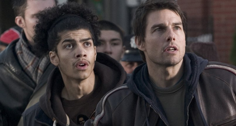 Rick Gonzalez stars alongside Tom Cruise during a scene in Steven Spielberg's remake of "War of the Worlds."