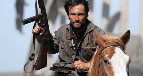Rodrigo Santoro – There Be Dragons
