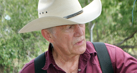 Lance Henriksen – Champion