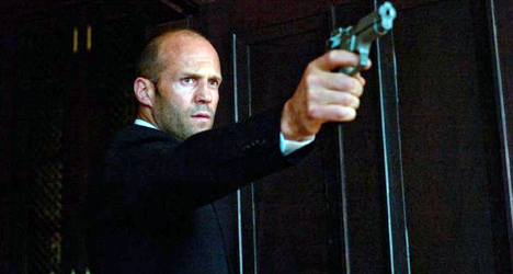 Jason Statham stars as the title professional thief in "Parker."