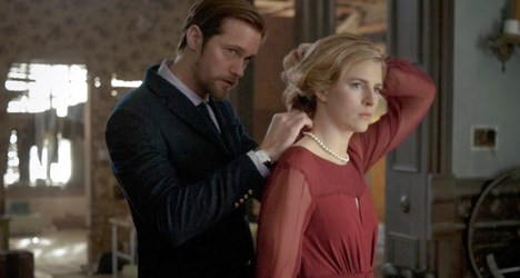 Brit Marling & Alexander Skarsgård – The East