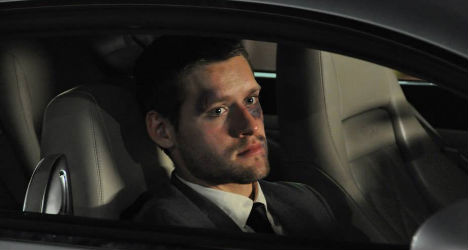 Luke Kleintank sports a black eye in "Phantom Halo."